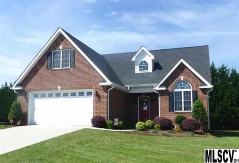 3458 47th Avenue Place sold home in Wandering Meadows, Hickory, NC
