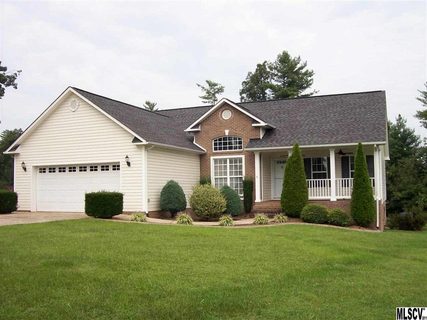 41 Songbird Lane sold home in Heritage Creek, Hickory, NC