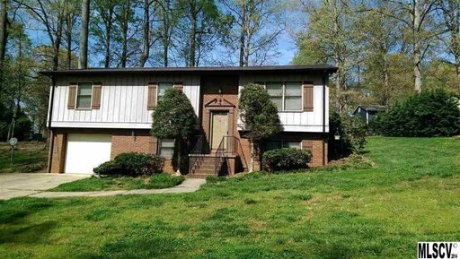 2678 Indian Hills Circle sold home in Indian Hills, Hickory, NC