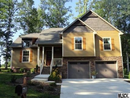 113 Maplewood Court