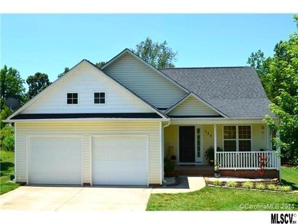135 Swann Crossing Drive sold home in Swann Crossing, Statesville, NC