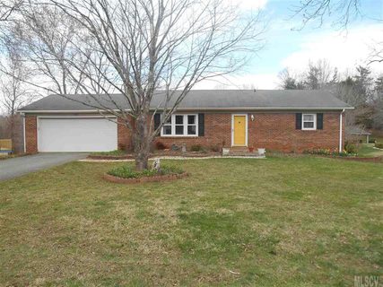 3556 Spencer Heights Court sold home in Spencer Heights, Lenoir, NC