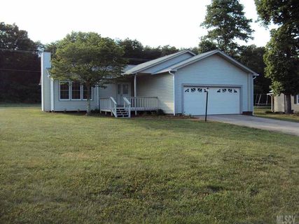 1223 31st St Place sold home in Stoneridge, Conover, NC