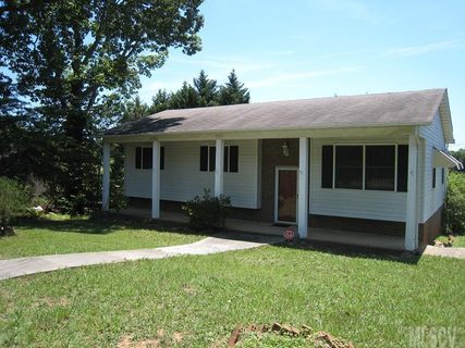 740 7th Avenue sold home in Eastridge, Hickory, NC