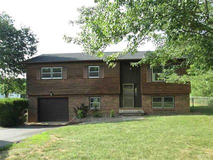 1683 Rink Dam Road