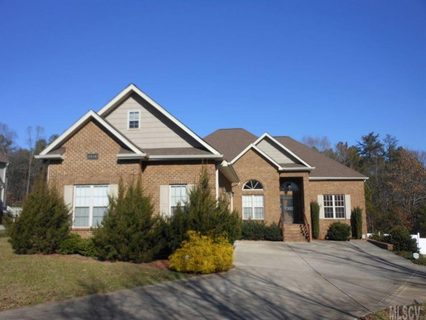 1824 Jaya Drive