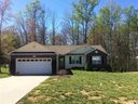 207 Pine Meadows Circle sold home in Hickory, SC