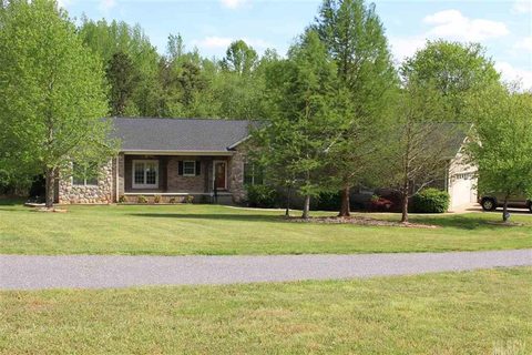 6441 Keeneland Trail