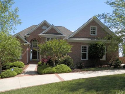 3294 Eagle Heights Circle