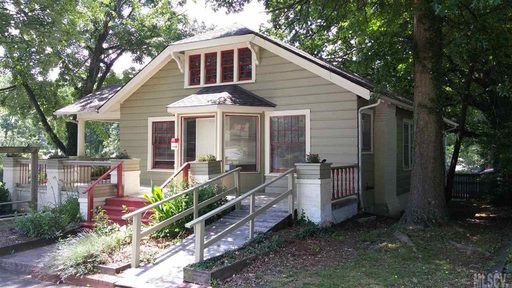526 Mulberry Street