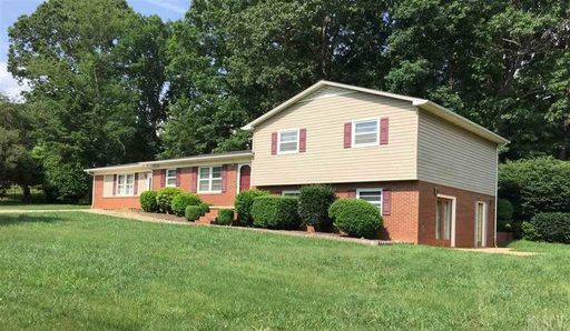 760 Wildlife Access Road sold home in Lakemont, Hickory, NC