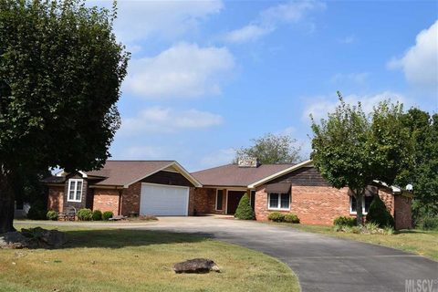 34 Meandering Way