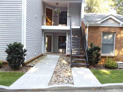 20 8th Avenue sold condo in Briar Creek, Hickory, NC