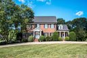 1009 10th Street Lane sold home in Hickory, SC