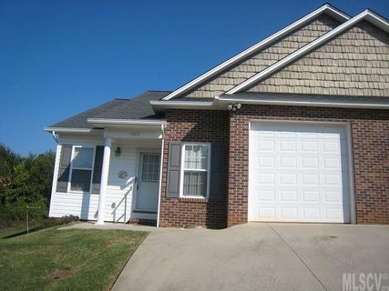 1662 Golden Cedar Lane sold condo in Mt Olive Manor, Newton, NC
