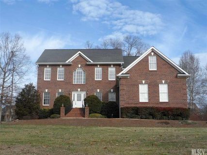 1185 Willow Creek Drive