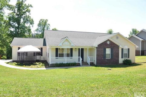 2263 Picnic Drive sold home in South Lakes, Newton, NC
