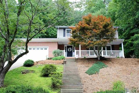 830 Chesterfield Circle