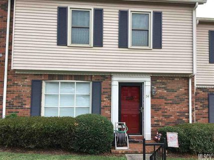 2705 N Center Street 54