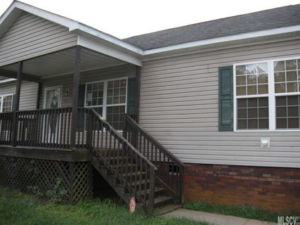 1942 Ellick Drive