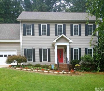 1910 Twin Ponds Drive