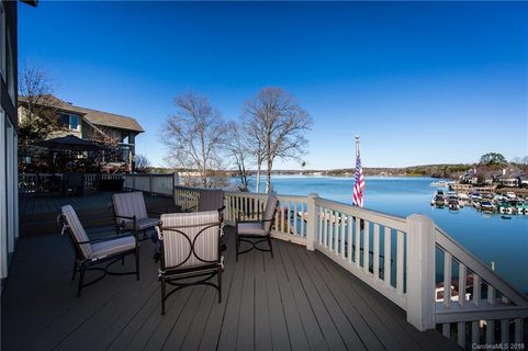 Previously sold for $725,000