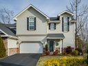 291 Towne Place Drive sold home in Hendersonville, SC