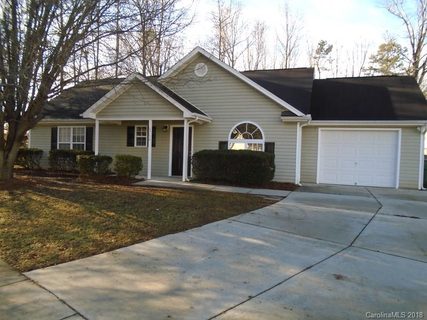 5756 Justins Forest Drive sold home in Lauren Park, Charlotte, NC