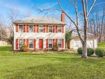 3040 Heathcroft Court sold home in Norcroft, Charlotte, NC