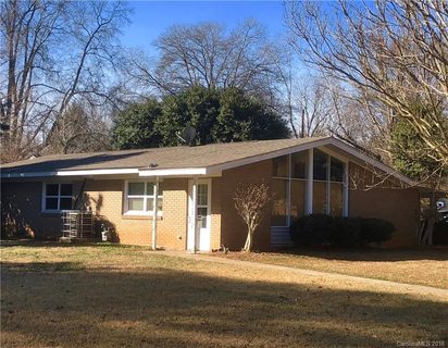 1100 Vickery Drive sold home in Green Meadows, Charlotte, NC