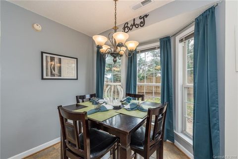 3343 Whitebridge Lane