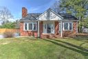 812 S Whitted Street sold home in Hendersonville, SC