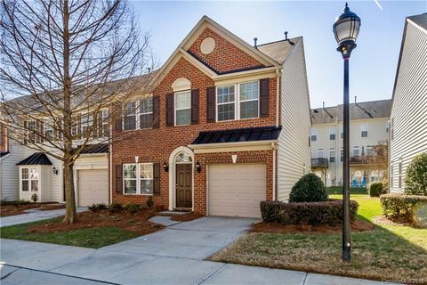 Previously sold for $280,000