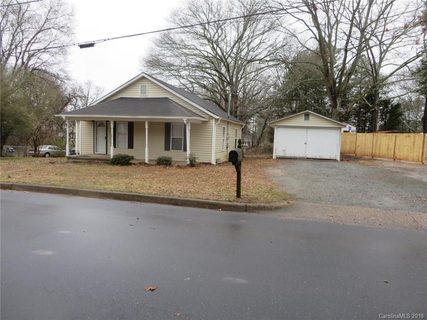717 Sherrill Avenue sold home in Oakland Heights, Lincolnton, NC