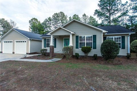 732 E 8th Street sold home in Sunset Village, Oakboro, NC
