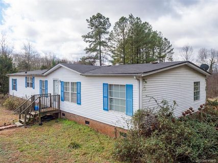 2307 Tryon Courthouse Road 8 sold home in Pine Springs, Bessemer City, NC