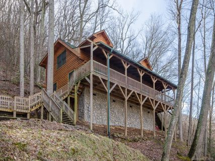 468 Forest Drive