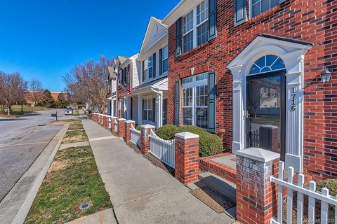 1716 Chamberside Drive sold home in Manchester, Rock Hill, SC