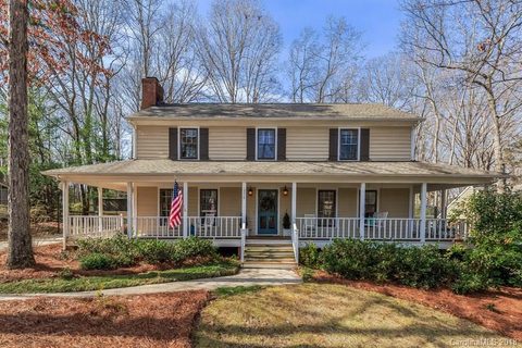 10218 Rocking Chair Road sold home in Hearthstone, Matthews, NC