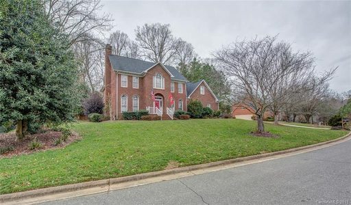 2839 Meeting Street