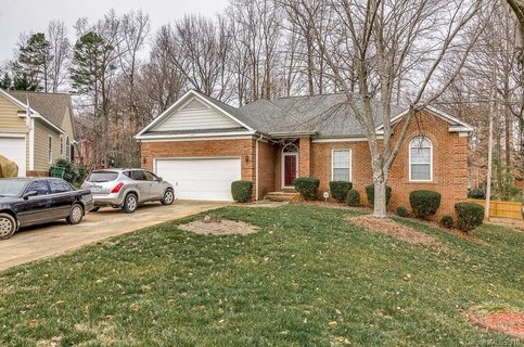 1109 Saddle Oak Court