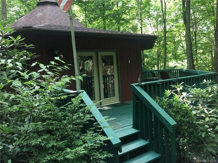 112 Frost Ridge Road