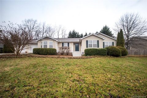 104 Eden Glen Court sold home in Eden Glen, Black Mountain, NC