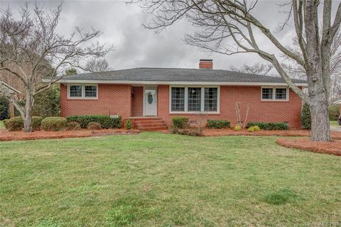 525 Ruby Lane sold home in Thomas Acres, Gastonia, NC