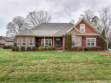 2717 Smith Field Drive sold home in Smithfield, Monroe, NC
