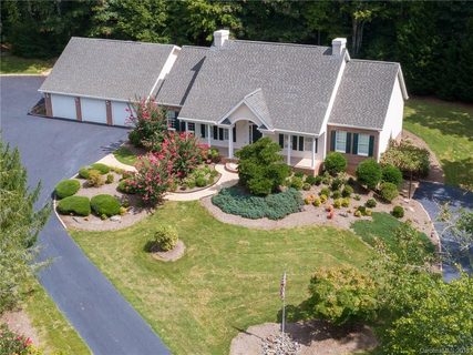 15 Four Oaks Drive sold home in Alexander Acres, Arden, NC