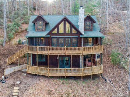 147 Laurel Crest Lane