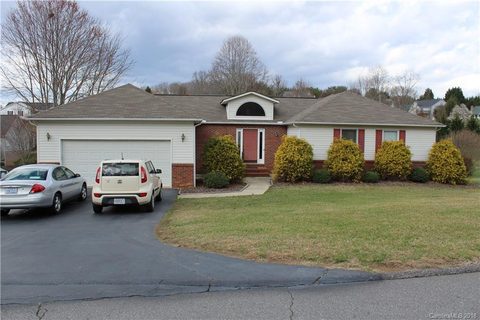 150 Canaan Drive sold home in Canaan Acres, Candler, NC