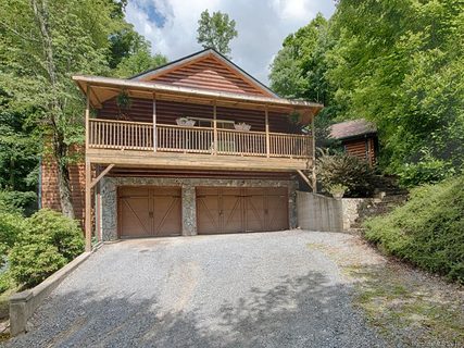 429 Jonathan Trail