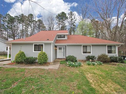 8508 Rittenhouse Circle